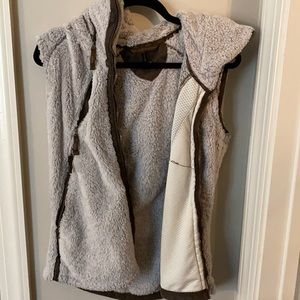 Kuhl Vest with zip away hood